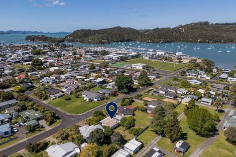Photo of property in 22 Dundas Street, Whitianga, 3510