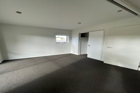 Photo of property in 6a/71 Spencer Road, Oteha, Auckland, 0632