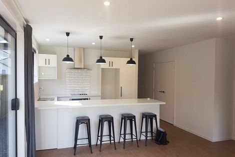 Photo of property in 10 Bale Road, Jacks Point, 9371