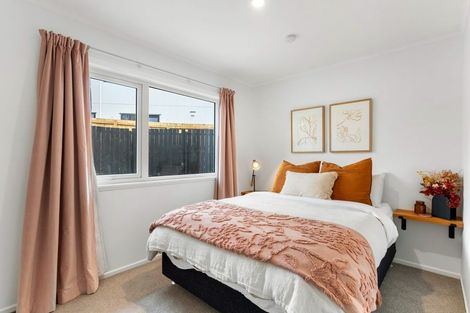 Photo of property in 1/16 Lyttelton Avenue, Forrest Hill, Auckland, 0620