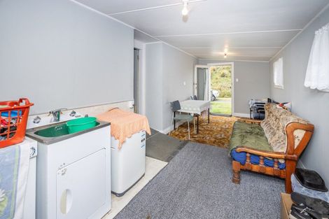 Photo of property in 34 Edward Avenue, Pukemiro, Huntly, 3771