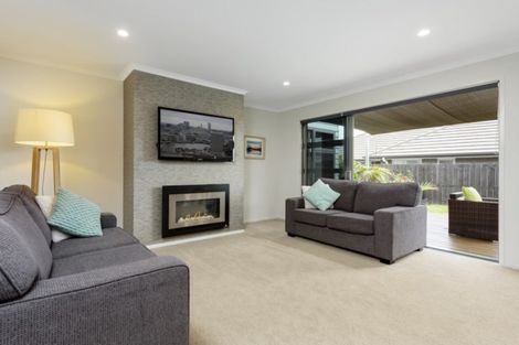 Photo of property in 63 Benmore Crescent, Pyes Pa, Tauranga, 3112