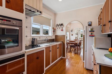 Photo of property in 66 Salonika Street, Whakatane, 3120