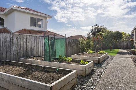 Photo of property in 156 Lakeside Drive, Orewa, 0931
