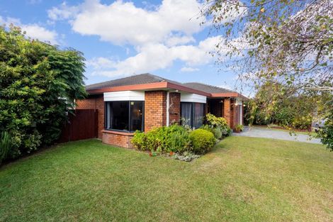 Photo of property in 11 Cherrywood Street, Pukete, Hamilton, 3200