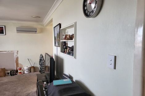 Photo of property in 25 Ruapehu Street, Castlecliff, Whanganui, 4501