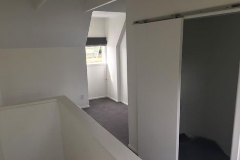 Photo of property in 1 River Road, Te Atatu Peninsula, Auckland, 0610