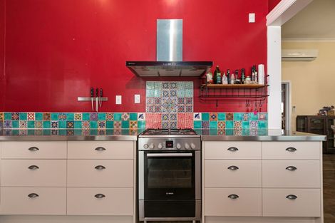 Photo of property in 44 Mcgreevy Street, Waipawa, 4210