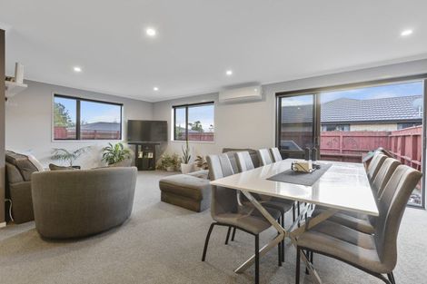 Photo of property in 9 Dreaver Drive, Waitara, 4320