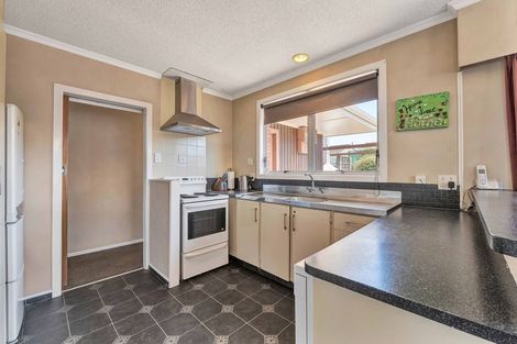 Photo of property in 8 Kennedy Place, Merrilands, New Plymouth, 4312