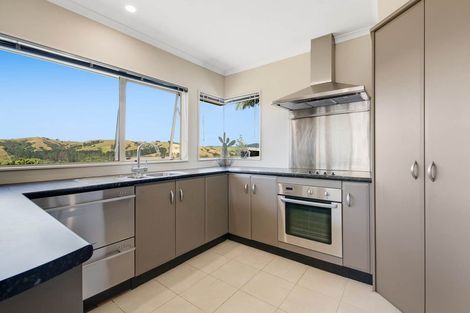 Photo of property in 31 Te Kauri Place, Helensville, 0800