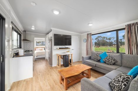 Photo of property in 45 Selwyn Lake Road, Leeston, 7683