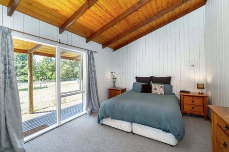 Photo of property in 752 Ponatahi Road, Martinborough, Carterton, 5792
