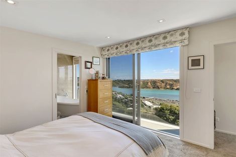 Photo of property in 21 Seascape View, Paremata, Porirua, 5024