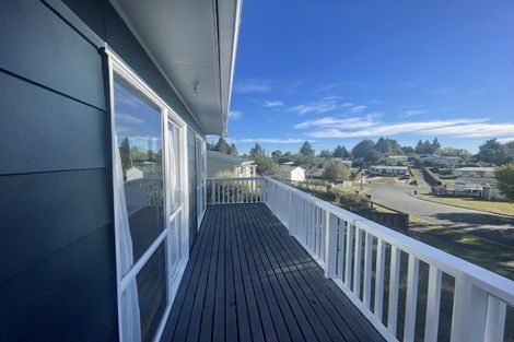 Photo of property in 6 Esk Crescent, Tokoroa, 3420