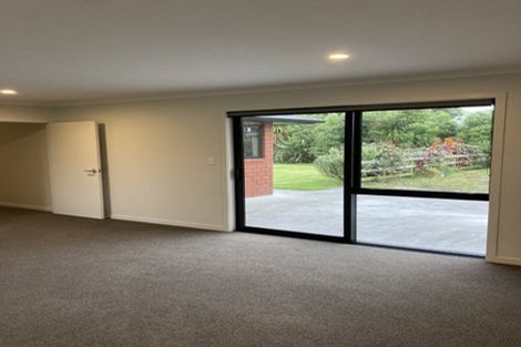 Photo of property in 7 Cumming Street, Okato, 4335