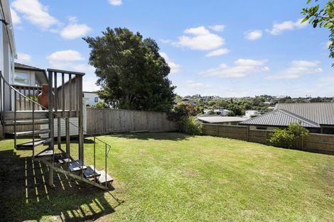Photo of property in 59 East Coast Road, Castor Bay, Auckland, 0620
