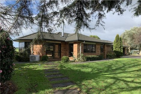 Photo of property in 81 Ohinepanea Road, Pukehina, Te Puke, 3186