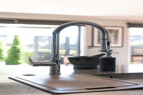 Photo of property in 7 Routhan Way, Carterton, 5713