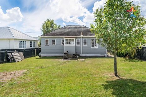 Photo of property in 17 Collett Street, Naenae, Lower Hutt, 5011