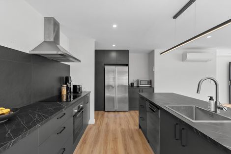 Photo of property in 13 Caton Street, Lake Hawea, 9382