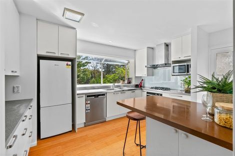 Photo of property in 65 Woodbury Street, Russley, Christchurch, 8042