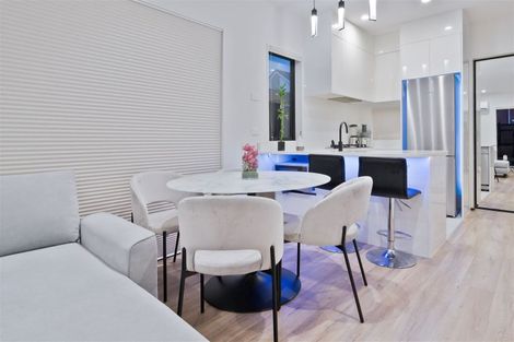 Photo of property in 4 Treeline Lane, Flat Bush, Auckland, 2019