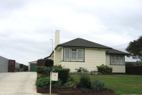 Photo of property in 24 Wilson Crescent, Highbury, Palmerston North, 4412