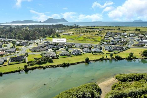 Photo of property in 7 Pukeko Street, Ruakaka, 0116