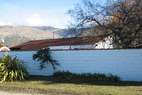 Photo of property in 20 Totara Terrace, Wanaka, 9305