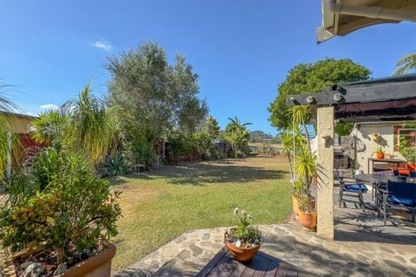 Photo of property in 120 Kiwi Road, Whangamata, 3620