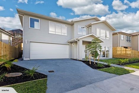 Photo of property in 98 Godfrey Drive, Orewa, 0931
