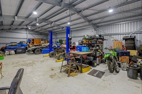 Photo of property in 268 Halcombe Road, Feilding, 4775