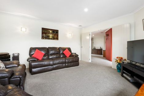 Photo of property in 83 Wiltshire Drive, Huntington, Hamilton, 3210
