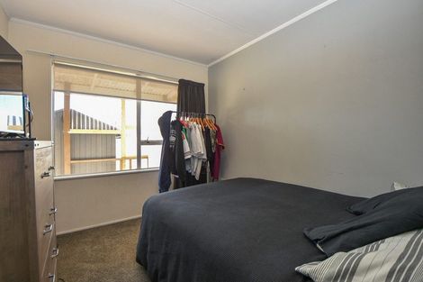 Photo of property in 22 Fisher Place, Carterton, 5713
