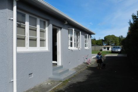 Photo of property in 9 Waterview Road, Favona, Auckland, 2024