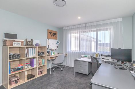Photo of property in 28 Oriwa Lane, Levin, 5571