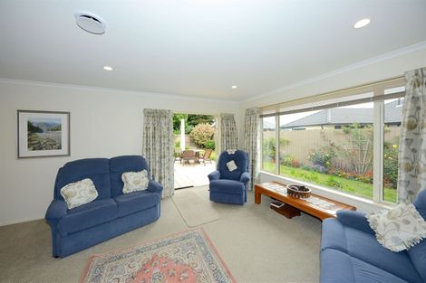 Photo of property in 3 Neathwest Avenue, Broomfield, Christchurch, 8042