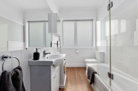 Photo of property in 53 Awamutu Grove, Waiwhetu, Lower Hutt, 5010