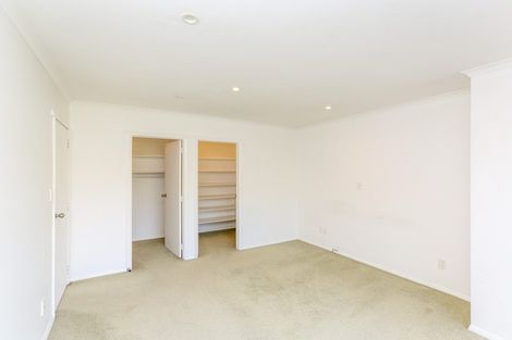 Photo of property in 82 Wairau Road, Oakura, 4314