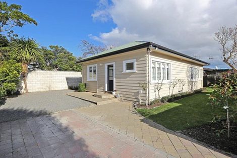 Photo of property in 623a Nelson Street North, Hastings, 4122