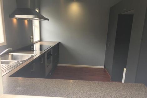 Photo of property in 1 River Road, Te Atatu Peninsula, Auckland, 0610