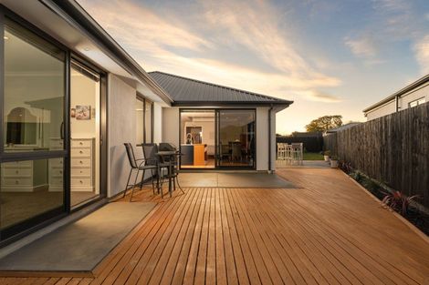 Photo of property in 11 Eastman Drive, Halswell, Christchurch, 8025