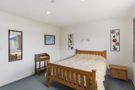 Photo of property in 61b Winchester Street, Levin, 5510