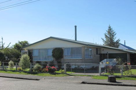 Photo of property in 38 Maude Street, Waimate, 7924