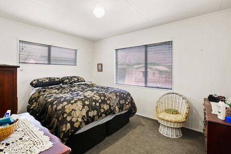 Photo of property in 7 Tahurangi Place, Spotswood, New Plymouth, 4310