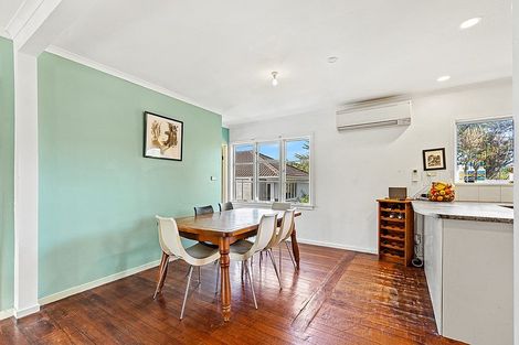 Photo of property in 6 Glengarry Road, Glen Eden, Auckland, 0602