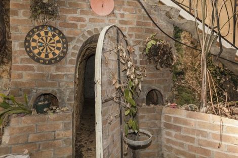 Photo of property in 21 Nikau Road, Point Howard, Lower Hutt, 5013