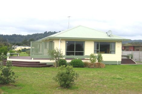 Photo of property in 106 Castle View Road, Matarangi, Whitianga, 3592