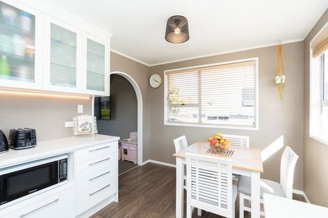 Photo of property in 96 Aberdeen Drive, Dinsdale, Hamilton, 3204